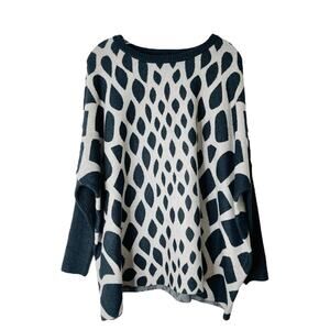 Joseph A. Grey dot animal print boxy dolman cropped sweater large